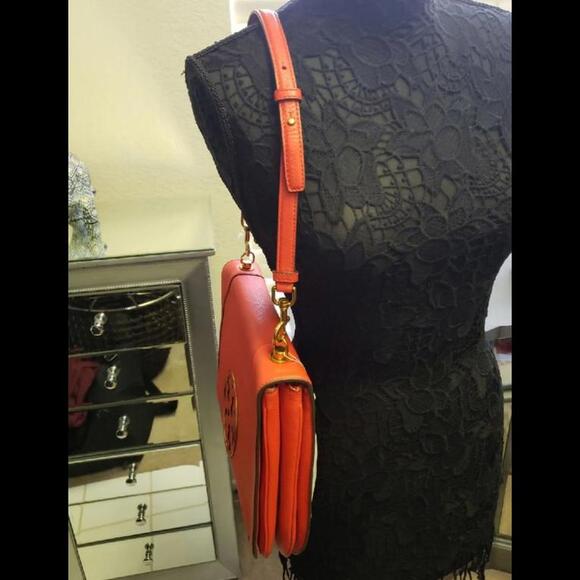 Tory Burch Handbag - Picture 3 of 8